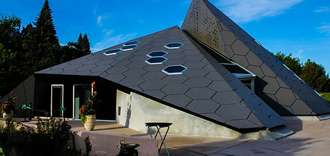 Science-Pavilion-Pyramid-Denver-Botanic-Gardens_edited_minimized.jpg